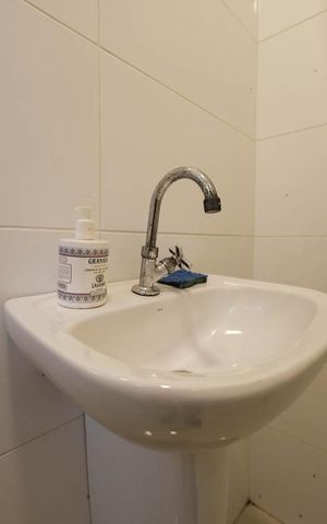 Casa à venda com 261m², 4 quartos e 4 vagasLavabo 2