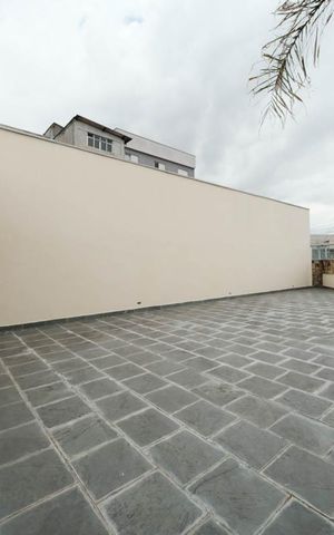 Casa à venda com 261m², 4 quartos e 4 vagasQuintal