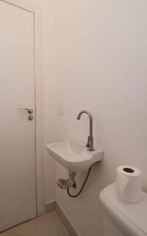 Casa à venda com 261m², 4 quartos e 4 vagasLavabo 1
