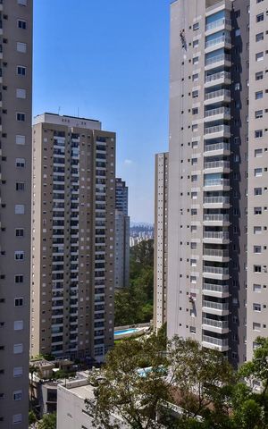 Apartamento à venda com 91m², 2 quartos e 2 vagasVista da Suíte 1