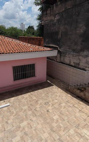 Casa à venda com 270m², 4 quartos e 6 vagasQuintal