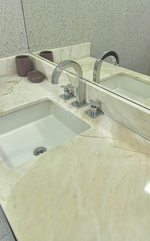 Apartamento à venda com 29m², 1 quarto e 1 vagaBanheiro