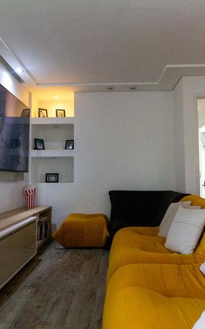 Apartamento à venda com 115m², 3 quartos e 2 vagas Apartamento à venda com 115m², 3 quartos e 2 vagasSala