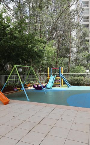 Apartamento à venda com 128m², 3 quartos e 2 vagasÁrea comum - Playground