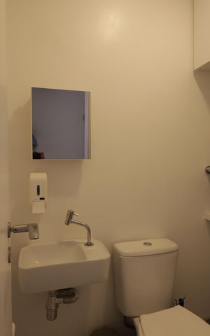 Apartamento à venda com 128m², 3 quartos e 2 vagasBanheiro de Serviço