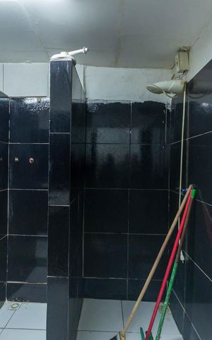 Casa à venda com 200m², 5 quartos e sem vagaBanheiro 2
