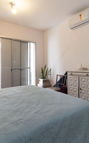Apartamento à venda com 157m², 4 quartos e 3 vagas Apartamento à venda com 157m², 4 quartos e 3 vagasSuíte 2