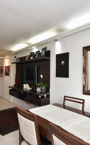Apartamento à venda com 70m², 3 quartos e 1 vagaSala