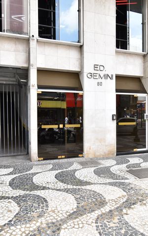 Apartamento à venda com 168m², 4 quartos e 1 vagaFachada