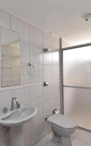 Apartamento à venda com 168m², 4 quartos e 1 vagaBanheiro Social