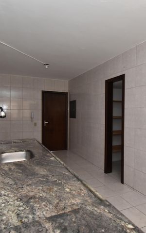 Apartamento à venda com 168m², 4 quartos e 1 vagaCozinha