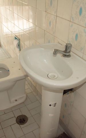 Casa à venda com 183m², 3 quartos e 2 vagasLavabo