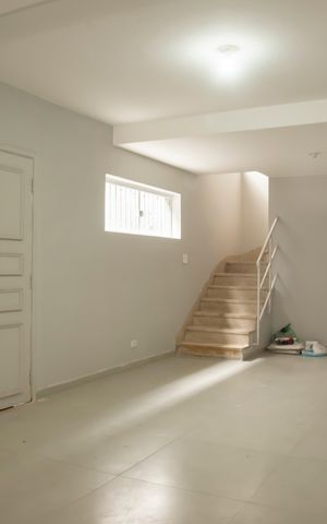 Casa à venda com 183m², 3 quartos e 2 vagasSala
