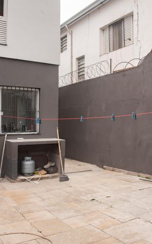 Casa à venda com 183m², 3 quartos e 2 vagasQuintal