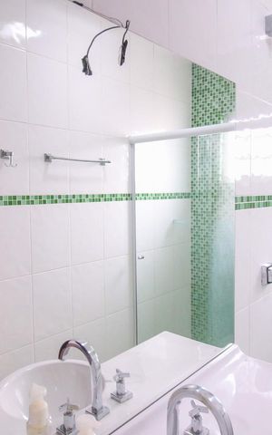 Casa à venda com 227m², 3 quartos e 5 vagas