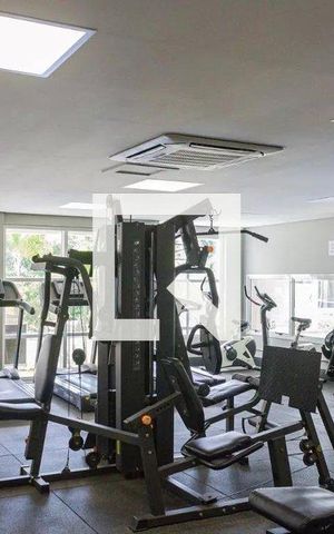 Apartamento à venda com 53m², 2 quartos e 1 vaga Apartamento à venda com 53m², 2 quartos e 1 vagaÁrea comum - Academia
