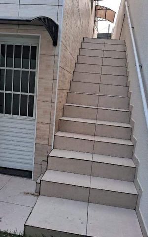 Casa à venda com 156m², 3 quartos e 3 vagas