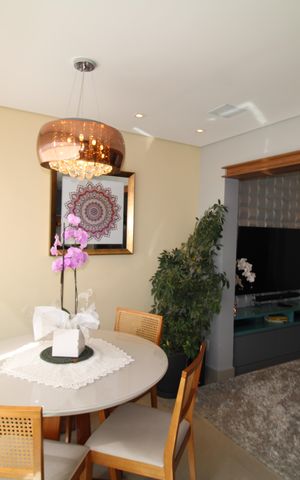 Apartamento à venda com 90m², 3 quartos e 2 vagasSala / Cozinha - Varanda