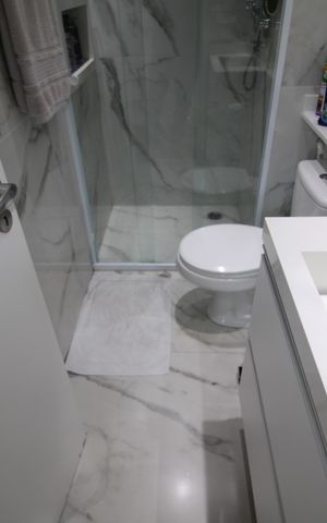 Apartamento à venda com 90m², 3 quartos e 2 vagasBanheiro