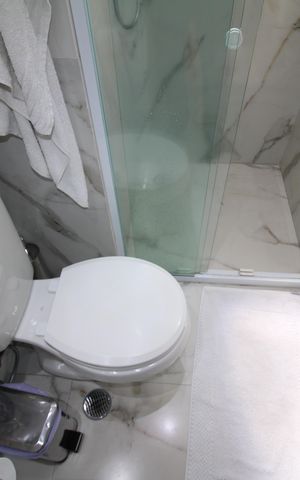 Apartamento à venda com 90m², 3 quartos e 2 vagasQuarto 3 - Banheiro