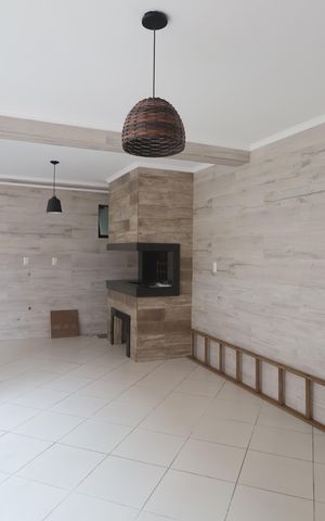 Casa de condomínio à venda com 173m², 3 quartos e 2 vagasÁrea comum - Churrasqueira