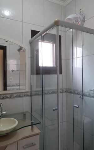 Casa de condomínio à venda com 173m², 3 quartos e 2 vagasBanheiro da Suíte 1