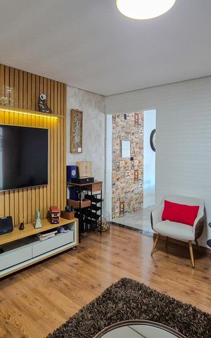 Casa à venda com 220m², 4 quartos e 3 vagas Casa à venda com 220m², 4 quartos e 3 vagasSala ( casa 1 )