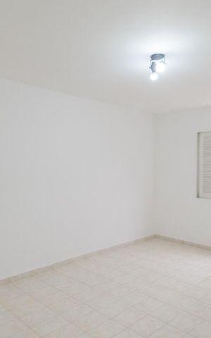 Casa à venda com 220m², 4 quartos e 3 vagas Casa à venda com 220m², 4 quartos e 3 vagasQuarto 1 | Casa 2