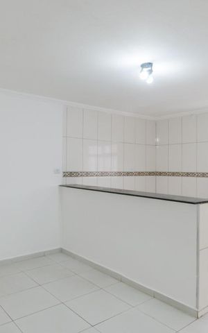 Casa à venda com 220m², 4 quartos e 3 vagas Casa à venda com 220m², 4 quartos e 3 vagasSala | Casa 2