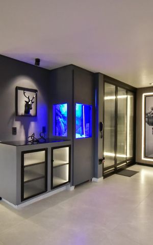 Apartamento à venda com 105m², 2 quartos e 2 vagasSala