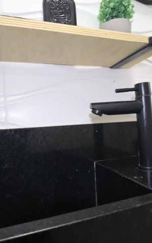 Casa à venda com 140m², 2 quartos e 2 vagasLavabo