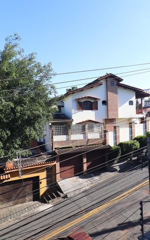 Casa à venda com 140m², 2 quartos e 2 vagasVista Quarto 1 suíte