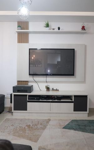 Casa à venda com 140m², 2 quartos e 2 vagasSala