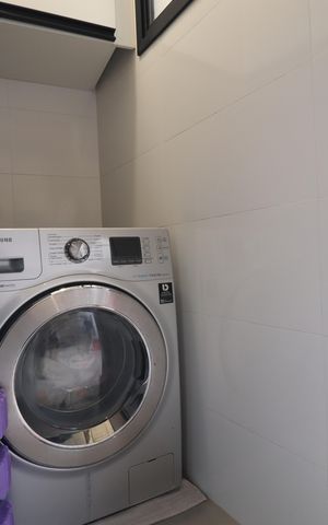 Casa à venda com 140m², 2 quartos e 2 vagasÁrea de Serviço