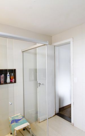 Apartamento à venda com 180m², 4 quartos e 3 vagasBanheiro da Suíte