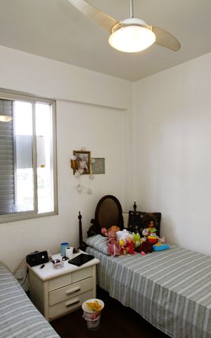 Apartamento à venda com 180m², 4 quartos e 3 vagasQuarto 3