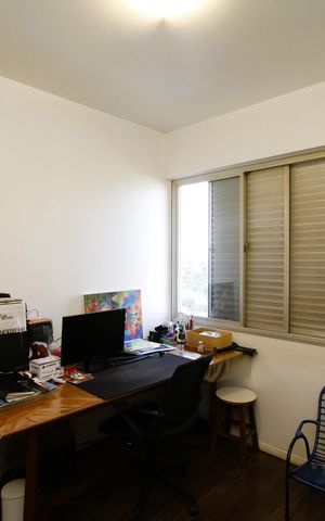 Apartamento à venda com 180m², 4 quartos e 3 vagasQuarto 2