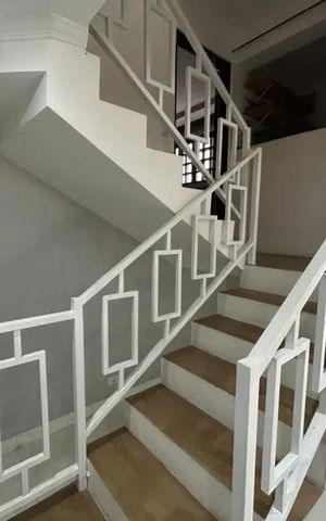 Casa à venda com 137m², 3 quartos e 2 vagas