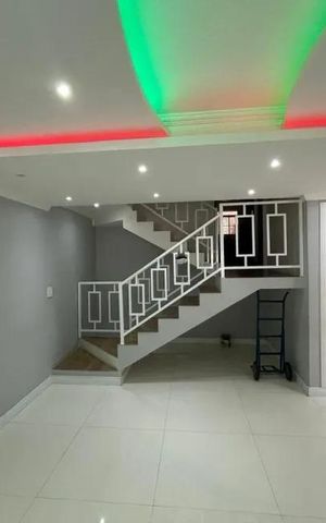 Casa à venda com 137m², 3 quartos e 2 vagas