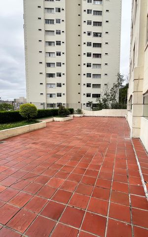Apartamento à venda com 79m², 2 quartos e 1 vaga