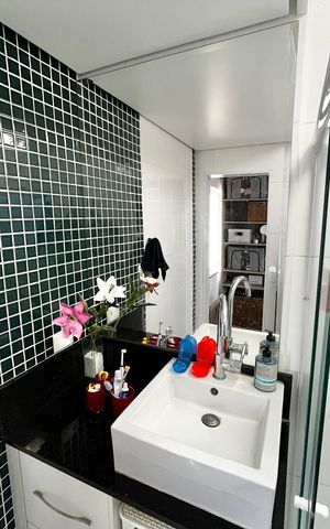 Apartamento à venda com 79m², 2 quartos e 1 vaga