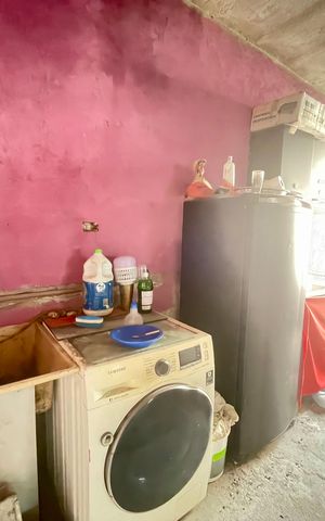Casa à venda com 200m², 5 quartos e 2 vagas Casa à venda com 200m², 5 quartos e 2 vagasÁrea de Serviço