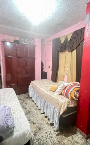 Casa à venda com 200m², 5 quartos e 2 vagas Casa à venda com 200m², 5 quartos e 2 vagasQuarto 2