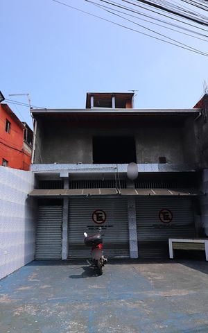 Casa à venda com 175m², 2 quartos e 3 vagasFachada 