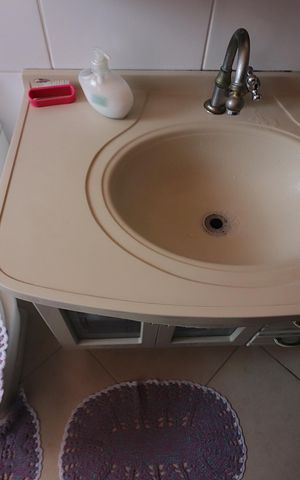 Casa à venda com 175m², 2 quartos e 3 vagasBanheiro Social