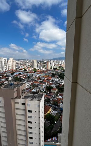 Apartamento à venda com 140m², 3 quartos e 2 vagas Apartamento à venda com 140m², 3 quartos e 2 vagasVaranda Suíte