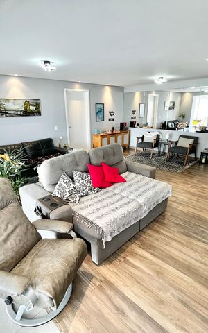 Apartamento à venda com 140m², 3 quartos e 2 vagas Apartamento à venda com 140m², 3 quartos e 2 vagasSala