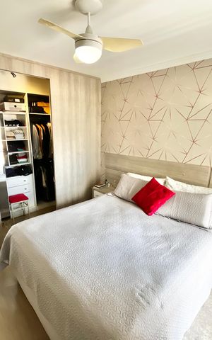 Apartamento à venda com 140m², 3 quartos e 2 vagas Apartamento à venda com 140m², 3 quartos e 2 vagasSuíte