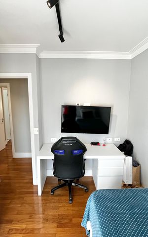 Apartamento à venda com 130m², 3 quartos e 3 vagas Apartamento à venda com 130m², 3 quartos e 3 vagasQuarto 1