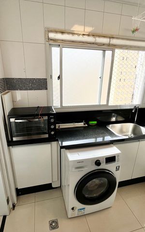 Apartamento à venda com 130m², 3 quartos e 3 vagas Apartamento à venda com 130m², 3 quartos e 3 vagasÁrea de Serviço